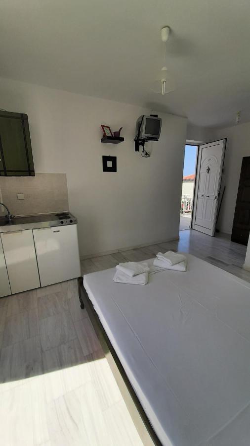 Alkioni Studios Vatera Bagian luar foto
